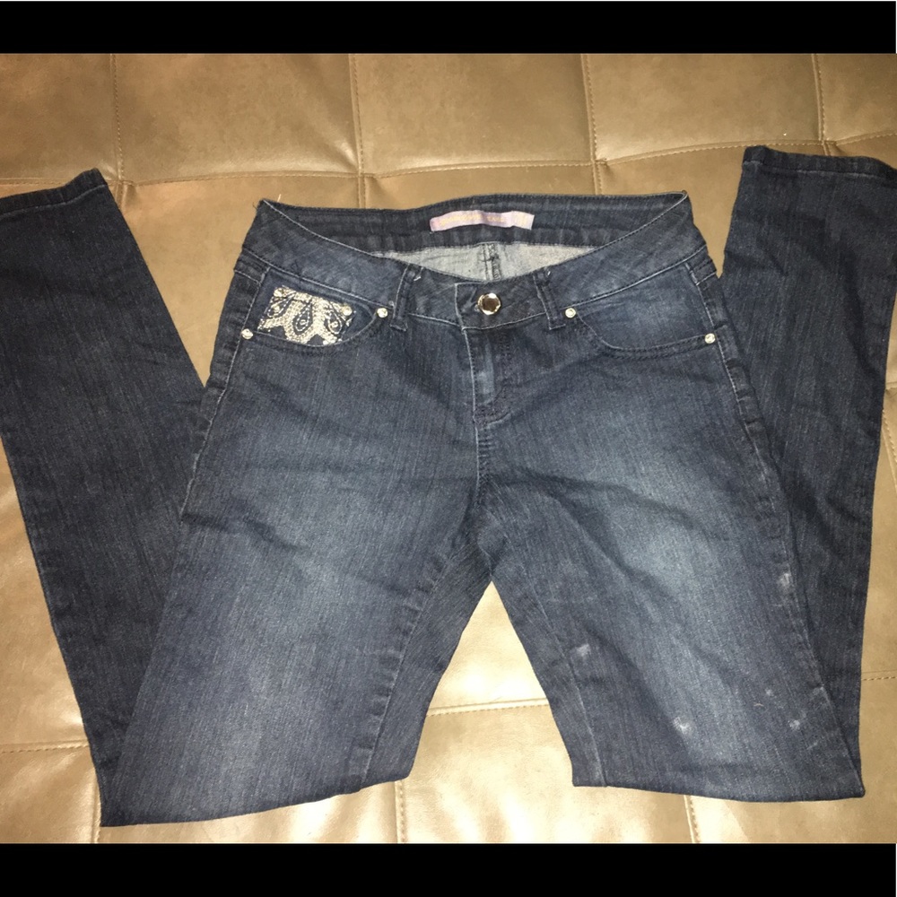 Skinny jeans with rhinestones.